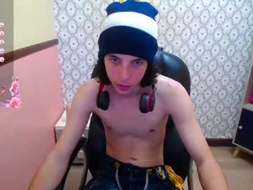 Kurtt_Miller Chaturbate stream image from September 20, 2025