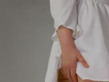Sophieerain Chaturbate stream image from September 20, 2025