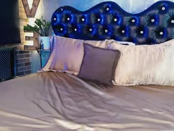 Meganaluxstar Chaturbate stream image from September 20, 2025