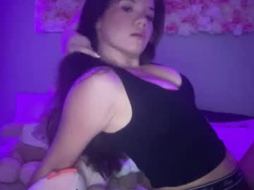 Babyaves Chaturbate stream image from September 20, 2025