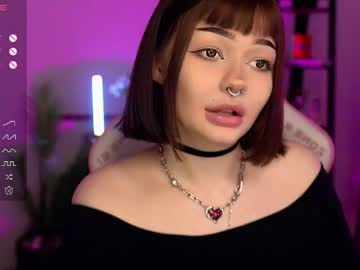 Babyroxynill Chaturbate stream image from September 20, 2025