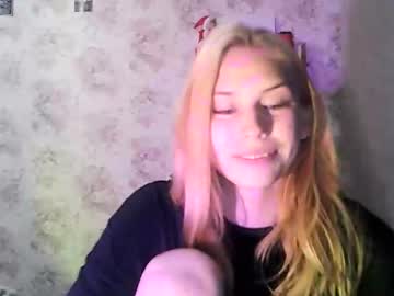 Lollalakiss Chaturbate stream image from September 20, 2025