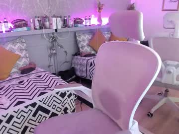 Moon_Lightt9 Chaturbate stream image from September 20, 2025