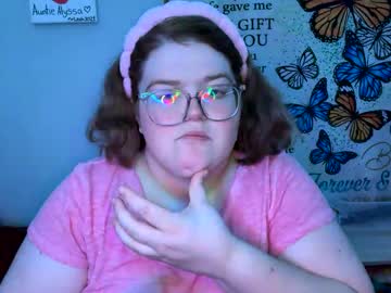 Alyssa6960545 Chaturbate stream image from September 21, 2025