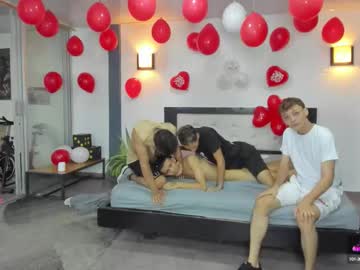 Playhardsex Chaturbate stream image from September 21, 2025