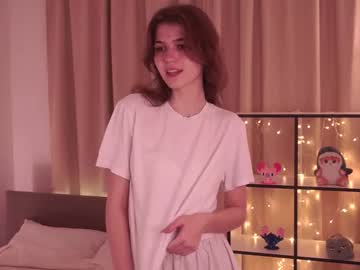 Remitoor Chaturbate stream image from September 21, 2025