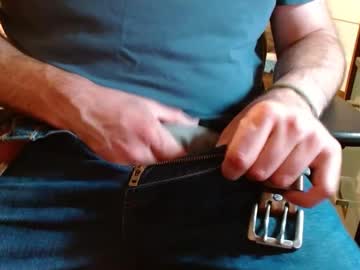 Arrrr3 Chaturbate stream image from September 21, 2025