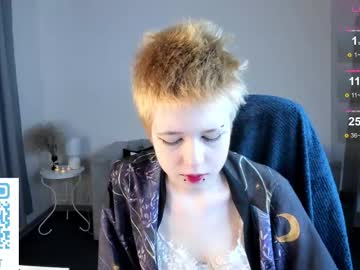 Carolinerichter Chaturbate stream image from September 21, 2025