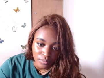 Kaiadebayo Chaturbate stream image from September 21, 2025