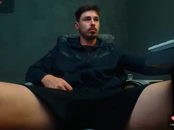 Enzorace Chaturbate stream image from September 21, 2025