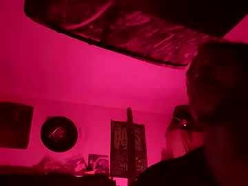 Intruedare303 Chaturbate stream image from September 21, 2025