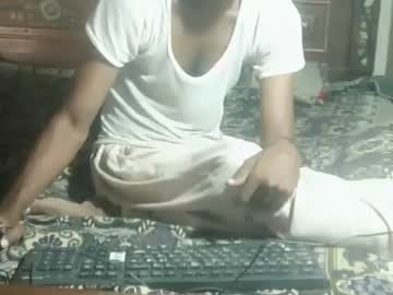 Aakhan804 Chaturbate stream image from September 21, 2025