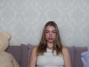 Cassiedii Chaturbate stream image from September 21, 2025