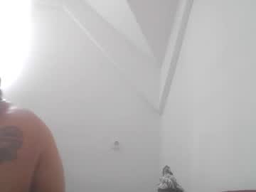 Newzac23 Chaturbate stream image from September 21, 2025