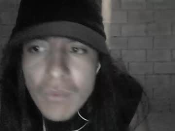 Pierootcrow Chaturbate stream image from September 21, 2025