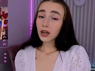 Cosmicfaye Chaturbate stream image from September 21, 2025