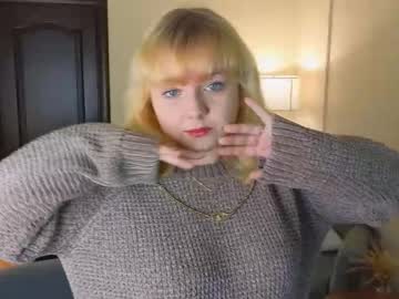 Elaine_Lewis Chaturbate stream image from September 21, 2025