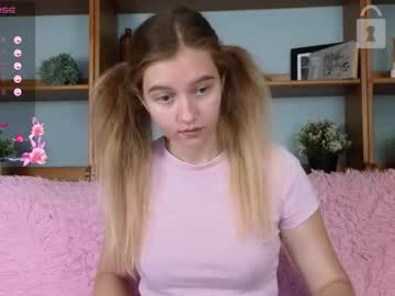 Gentle_Girls Chaturbate stream image from September 21, 2025
