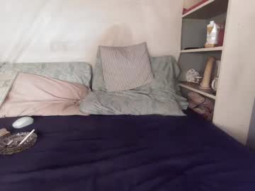 Gayrobbin Chaturbate stream image from September 21, 2025