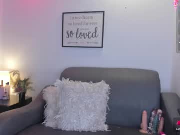 Melan_Owen Chaturbate stream image from September 21, 2025