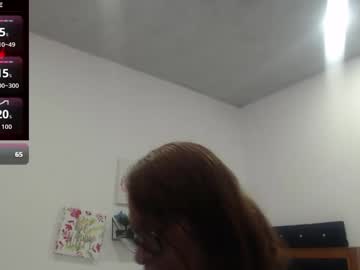Smilet_Milf Chaturbate stream image from September 21, 2025
