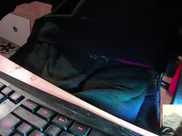 Bremer64 Chaturbate stream image from September 21, 2025