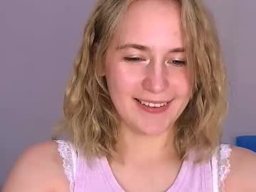 Li_Ni_ Chaturbate stream image from September 21, 2025