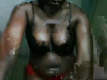Prettyreen Chaturbate stream image from September 21, 2025