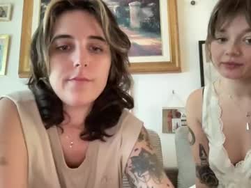 Lill_Daddysgirl Chaturbate stream image from September 21, 2025