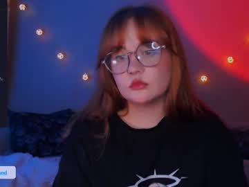 Lala_Loulou Chaturbate stream image from September 21, 2025