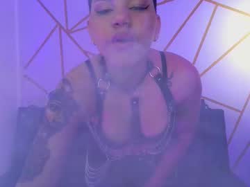 Ise_Lunny Chaturbate stream image from September 21, 2025