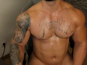 Jaxonhunk Chaturbate stream image from September 21, 2025