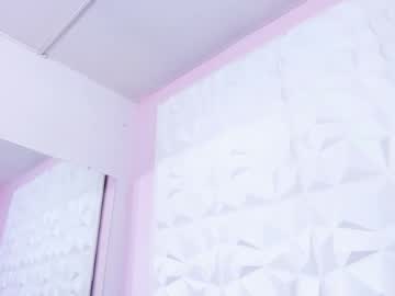 Naomy_Gyal Chaturbate stream image from September 21, 2025