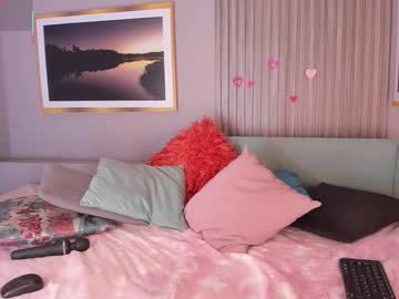 Hailey_Foxxx Chaturbate stream image from September 21, 2025