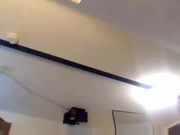 Allesgeilbeiuns Chaturbate stream image from September 22, 2025