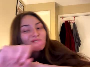 Chatwithbri Chaturbate stream image from September 22, 2025