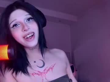 Lipseclipse Chaturbate stream image from September 22, 2025