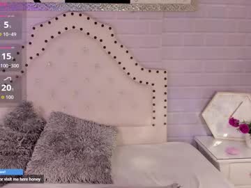 Eureekaa Chaturbate stream image from September 22, 2025