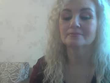 Svetuliya Chaturbate stream image from September 22, 2025