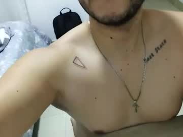 Andydres97 Chaturbate stream image from September 22, 2025
