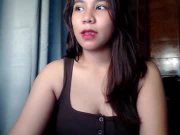 Cristinavalerie Chaturbate stream image from September 22, 2025