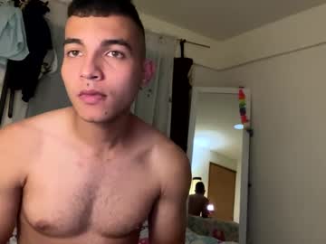 Ash7eijl Chaturbate stream image from September 22, 2025