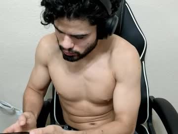 Maugelperro Chaturbate stream image from September 22, 2025