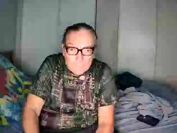 Poluckjleigh Chaturbate stream image from September 22, 2025