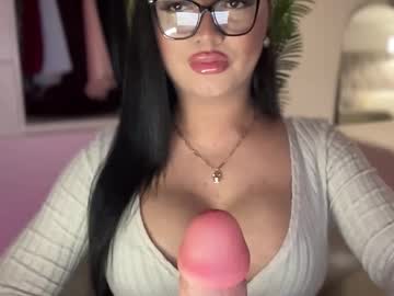 Foxyluscious Chaturbate stream image from September 22, 2025
