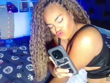 Khloesmalls Chaturbate stream image from September 22, 2025