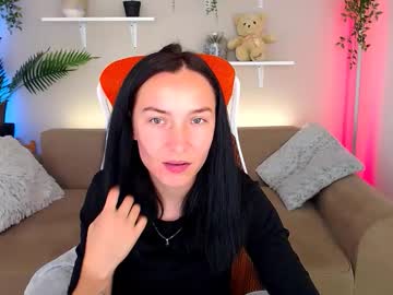Emilygreyy__ Chaturbate stream image from September 22, 2025