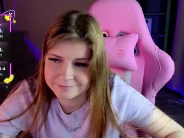 Chrisbogush Chaturbate stream image from September 22, 2025