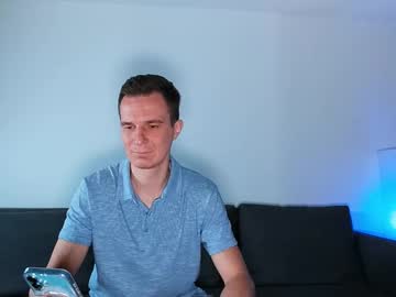 Chasingwhiterabbit Chaturbate stream image from September 22, 2025