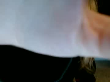 Baeblondie Chaturbate stream image from September 22, 2025
